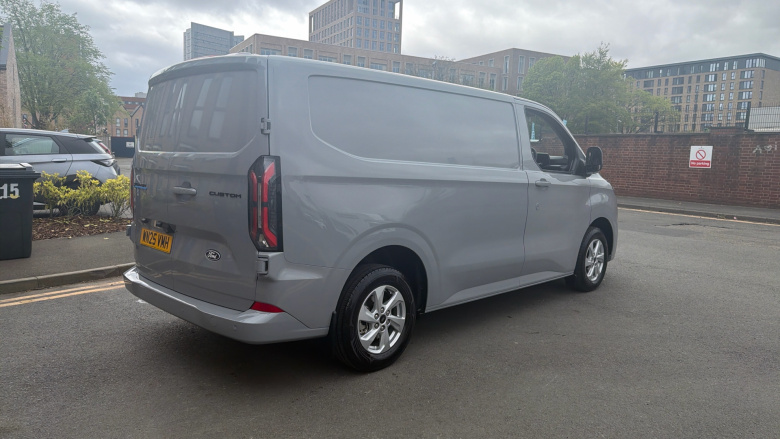 Ford Transit Custom E-320 L1 Rwd 100kW 65kWh H1 Van Limited Auto